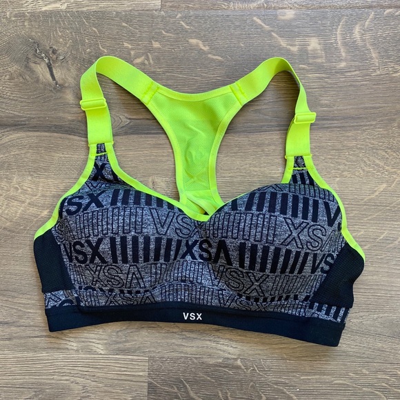 Victoria's Secret Other - Victoria Secret Sports Bra